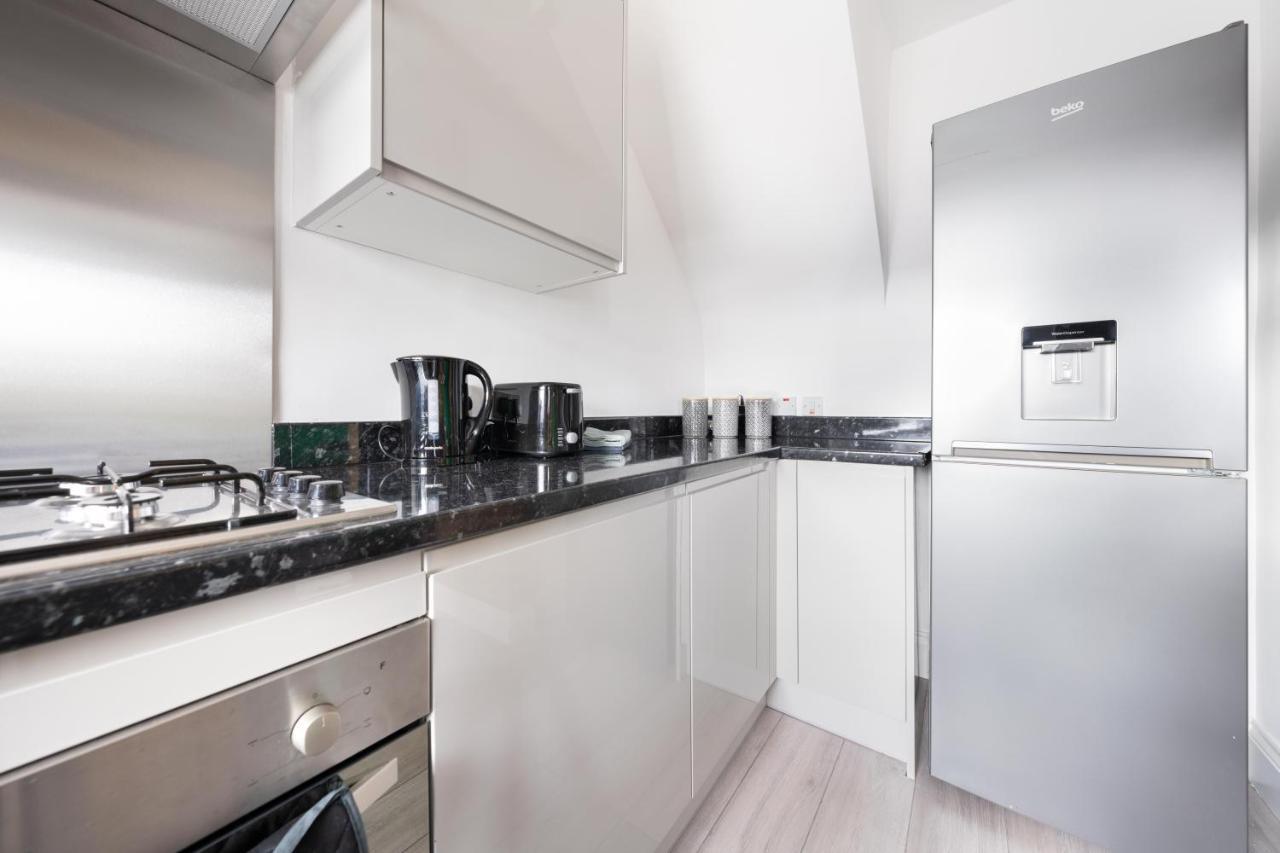 Contractor Accommodation Near Heathrow, Windsor Minutes From M4 Slough Ngoại thất bức ảnh