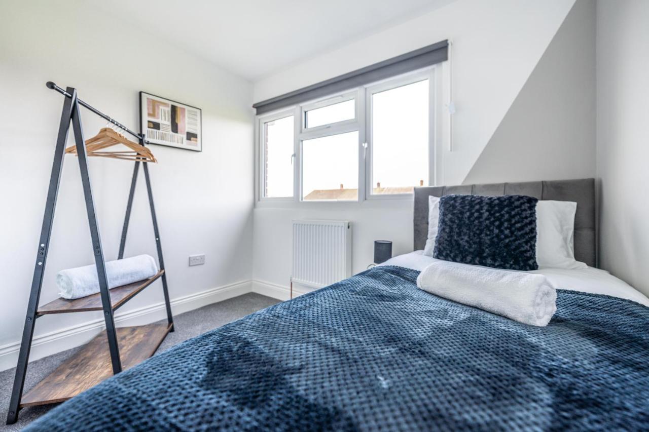 Contractor Accommodation Near Heathrow, Windsor Minutes From M4 Slough Ngoại thất bức ảnh