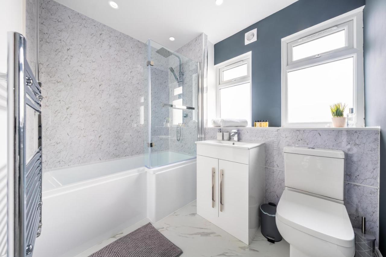 Contractor Accommodation Near Heathrow, Windsor Minutes From M4 Slough Ngoại thất bức ảnh